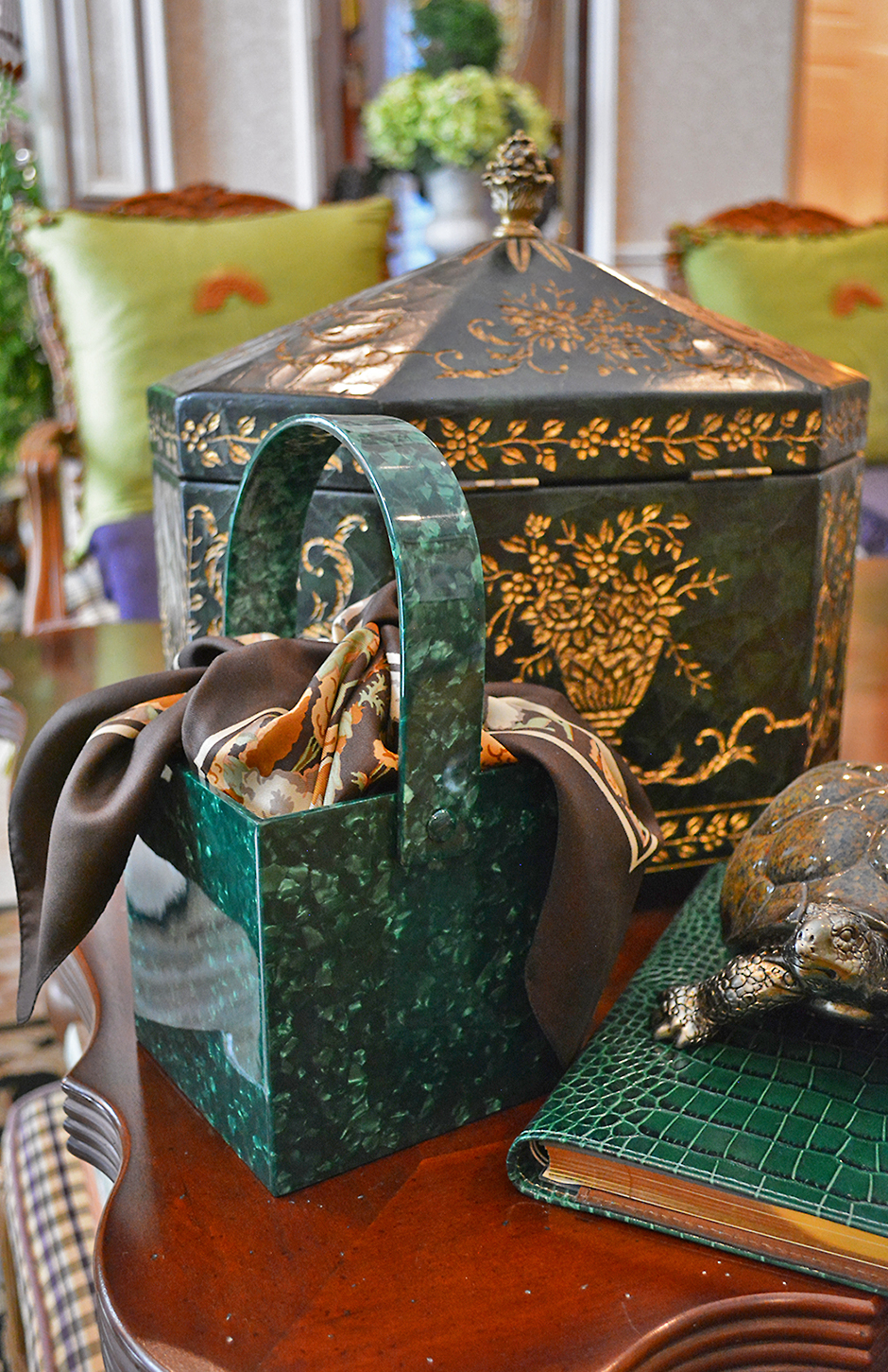 Susana Fernandez | A Key to the Armoire