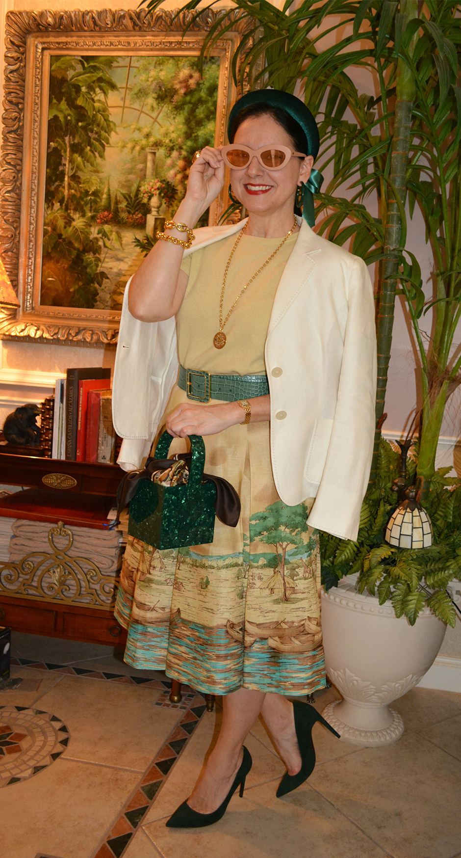 Susana Fernandez | A Key to the Armoire